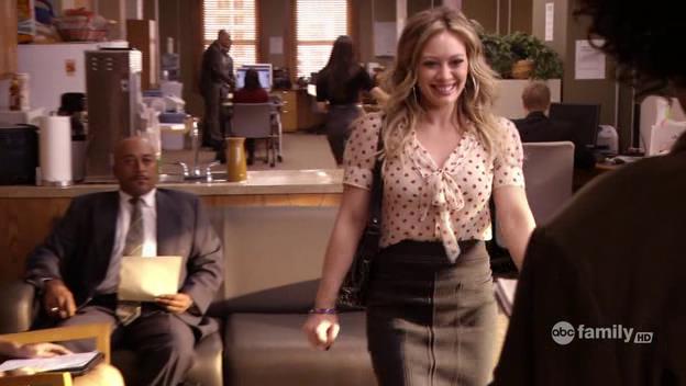 DailyDuff-dot-Org_BeautyAndtheBriefcase_Captures00534.jpg DailyDuff-dot-Org_BeautyAndtheBriefcase_Captures00534.jpg