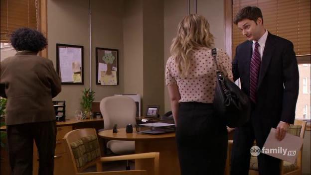 DailyDuff-dot-Org_BeautyAndtheBriefcase_Captures00586.jpg