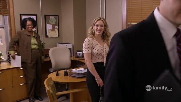 DailyDuff-dot-Org_BeautyAndtheBriefcase_Captures00639.jpg DailyDuff-dot-Org_BeautyAndtheBriefcase_Captures00639.jpg