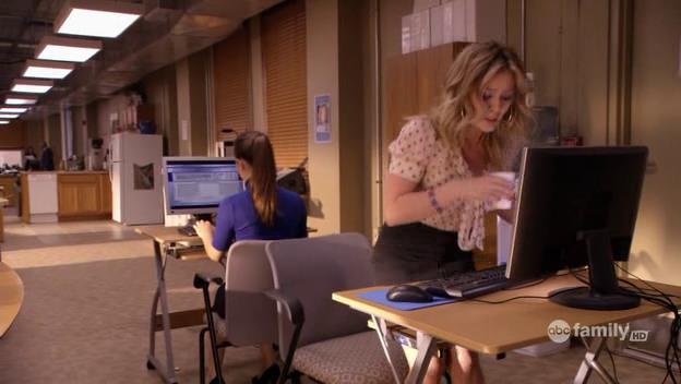 DailyDuff-dot-Org_BeautyAndtheBriefcase_Captures00765.jpg DailyDuff-dot-Org_BeautyAndtheBriefcase_Captures00765.jpg