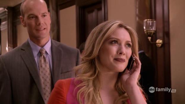 DailyDuff-dot-Org_BeautyAndtheBriefcase_Captures00913.jpg DailyDuff-dot-Org_BeautyAndtheBriefcase_Captures00913.jpg