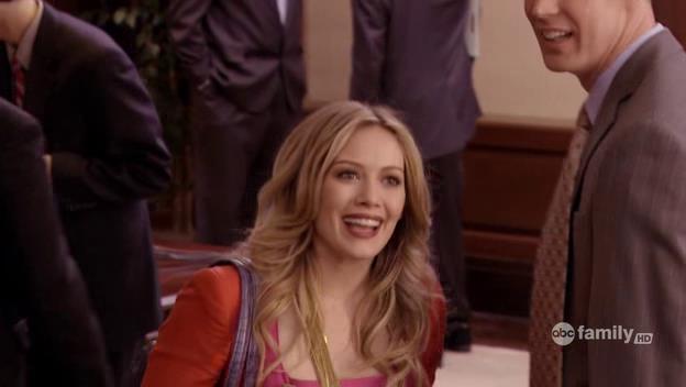 DailyDuff-dot-Org_BeautyAndtheBriefcase_Captures00948.jpg