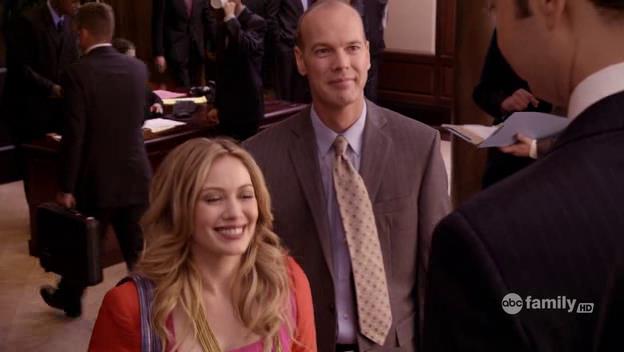 DailyDuff-dot-Org_BeautyAndtheBriefcase_Captures00952.jpg