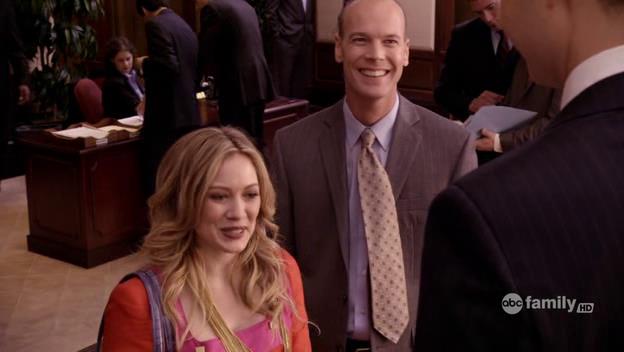 DailyDuff-dot-Org_BeautyAndtheBriefcase_Captures00958.jpg
