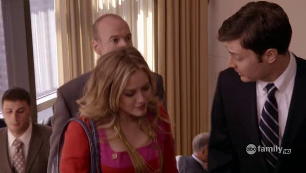 DailyDuff-dot-Org_BeautyAndtheBriefcase_Captures00999.jpg DailyDuff-dot-Org_BeautyAndtheBriefcase_Captures00999.jpg