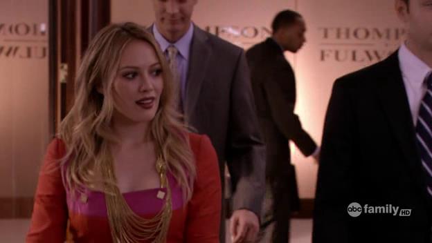 DailyDuff-dot-Org_BeautyAndtheBriefcase_Captures01013.jpg