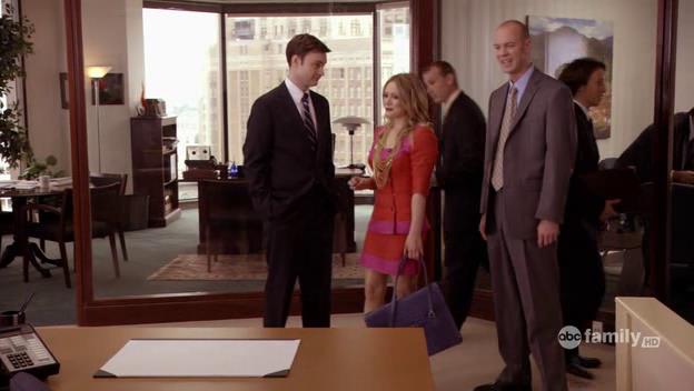 DailyDuff-dot-Org_BeautyAndtheBriefcase_Captures01026.jpg DailyDuff-dot-Org_BeautyAndtheBriefcase_Captures01026.jpg