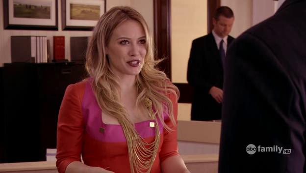 DailyDuff-dot-Org_BeautyAndtheBriefcase_Captures01083.jpg DailyDuff-dot-Org_BeautyAndtheBriefcase_Captures01083.jpg