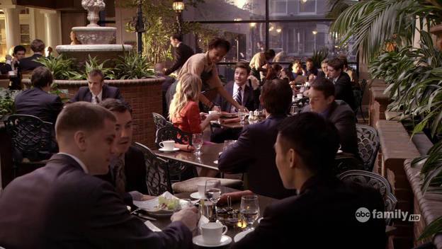 DailyDuff-dot-Org_BeautyAndtheBriefcase_Captures01121.jpg DailyDuff-dot-Org_BeautyAndtheBriefcase_Captures01121.jpg