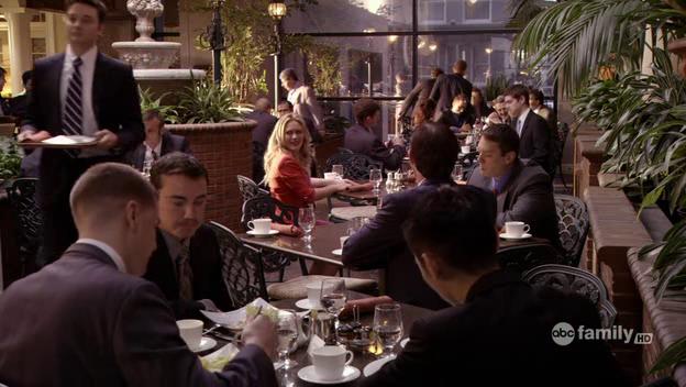 DailyDuff-dot-Org_BeautyAndtheBriefcase_Captures01146.jpg DailyDuff-dot-Org_BeautyAndtheBriefcase_Captures01146.jpg