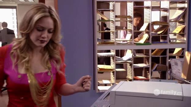 DailyDuff-dot-Org_BeautyAndtheBriefcase_Captures01156.jpg