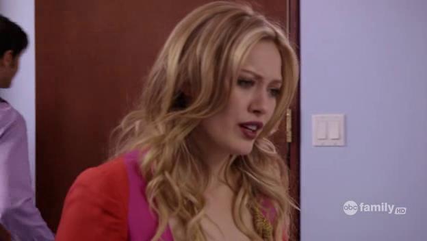 DailyDuff-dot-Org_BeautyAndtheBriefcase_Captures01199.jpg DailyDuff-dot-Org_BeautyAndtheBriefcase_Captures01199.jpg