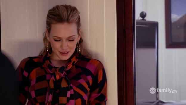 DailyDuff-dot-Org_BeautyAndtheBriefcase_Captures01491.jpg