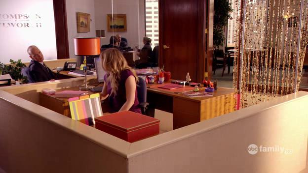 DailyDuff-dot-Org_BeautyAndtheBriefcase_Captures01742.jpg