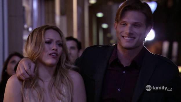 DailyDuff-dot-Org_BeautyAndtheBriefcase_Captures01880.jpg DailyDuff-dot-Org_BeautyAndtheBriefcase_Captures01880.jpg