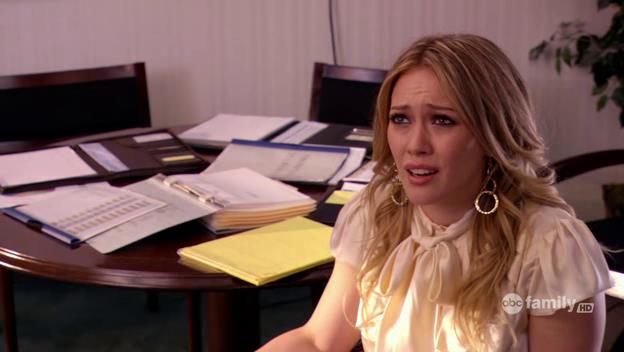 DailyDuff-dot-Org_BeautyAndtheBriefcase_Captures02013.jpg DailyDuff-dot-Org_BeautyAndtheBriefcase_Captures02013.jpg