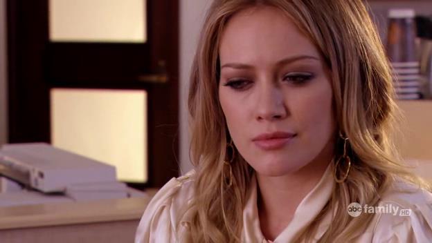 DailyDuff-dot-Org_BeautyAndtheBriefcase_Captures02041.jpg DailyDuff-dot-Org_BeautyAndtheBriefcase_Captures02041.jpg