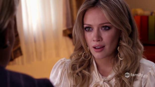 DailyDuff-dot-Org_BeautyAndtheBriefcase_Captures02078.jpg DailyDuff-dot-Org_BeautyAndtheBriefcase_Captures02078.jpg