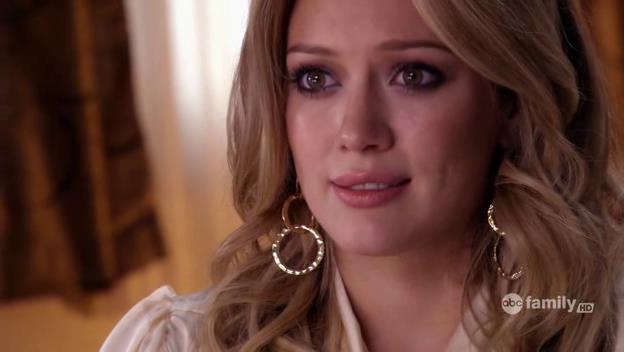 DailyDuff-dot-Org_BeautyAndtheBriefcase_Captures02091.jpg DailyDuff-dot-Org_BeautyAndtheBriefcase_Captures02091.jpg