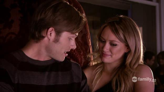 DailyDuff-dot-Org_BeautyAndtheBriefcase_Captures02167.jpg DailyDuff-dot-Org_BeautyAndtheBriefcase_Captures02167.jpg