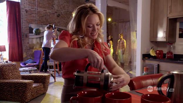 DailyDuff-dot-Org_BeautyAndtheBriefcase_Captures02257.jpg DailyDuff-dot-Org_BeautyAndtheBriefcase_Captures02257.jpg