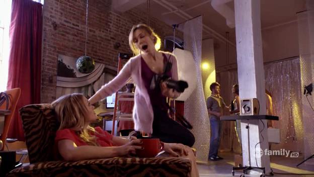 DailyDuff-dot-Org_BeautyAndtheBriefcase_Captures02273.jpg DailyDuff-dot-Org_BeautyAndtheBriefcase_Captures02273.jpg