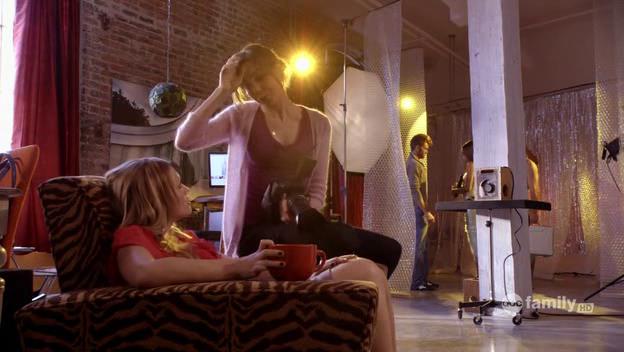 DailyDuff-dot-Org_BeautyAndtheBriefcase_Captures02275.jpg DailyDuff-dot-Org_BeautyAndtheBriefcase_Captures02275.jpg