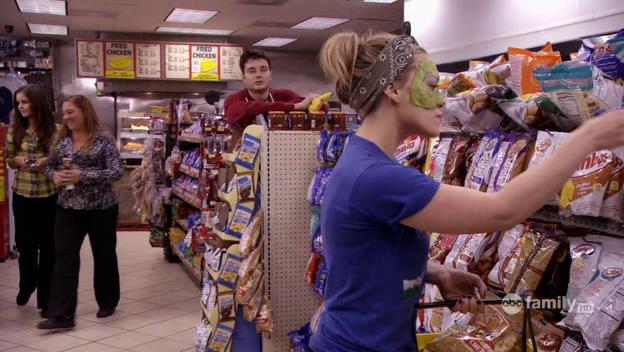 DailyDuff-dot-Org_BeautyAndtheBriefcase_Captures02373.jpg DailyDuff-dot-Org_BeautyAndtheBriefcase_Captures02373.jpg