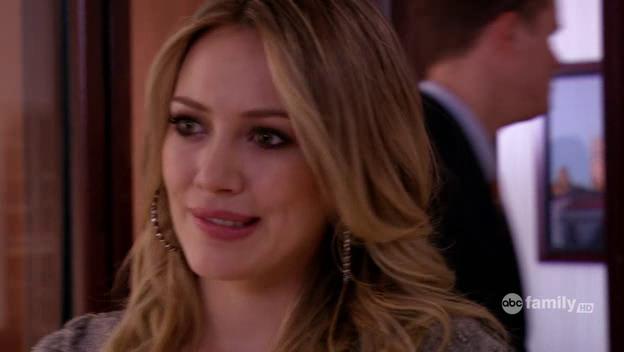 DailyDuff-dot-Org_BeautyAndtheBriefcase_Captures02593.jpg DailyDuff-dot-Org_BeautyAndtheBriefcase_Captures02593.jpg