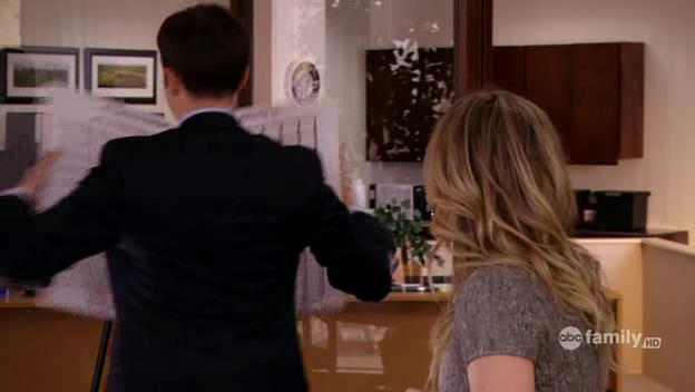 DailyDuff-dot-Org_BeautyAndtheBriefcase_Captures02644.jpg DailyDuff-dot-Org_BeautyAndtheBriefcase_Captures02644.jpg