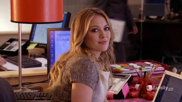 DailyDuff-dot-Org_BeautyAndtheBriefcase_Captures02671.jpg DailyDuff-dot-Org_BeautyAndtheBriefcase_Captures02671.jpg