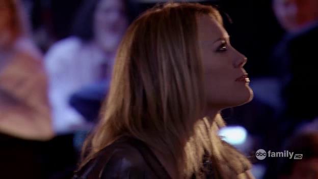 DailyDuff-dot-Org_BeautyAndtheBriefcase_Captures02761.jpg DailyDuff-dot-Org_BeautyAndtheBriefcase_Captures02761.jpg