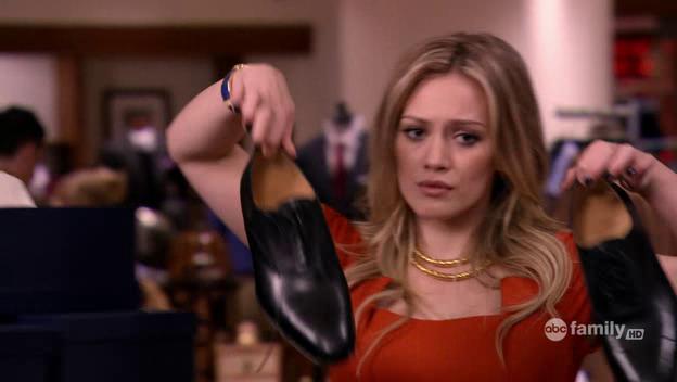 DailyDuff-dot-Org_BeautyAndtheBriefcase_Captures02980.jpg DailyDuff-dot-Org_BeautyAndtheBriefcase_Captures02980.jpg