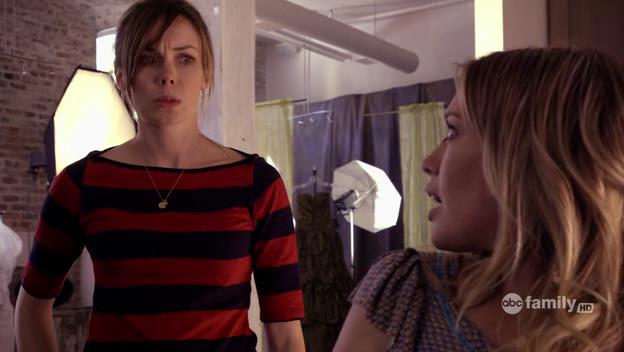 DailyDuff-dot-Org_BeautyAndtheBriefcase_Captures03274.jpg DailyDuff-dot-Org_BeautyAndtheBriefcase_Captures03274.jpg