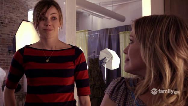 DailyDuff-dot-Org_BeautyAndtheBriefcase_Captures03275.jpg DailyDuff-dot-Org_BeautyAndtheBriefcase_Captures03275.jpg