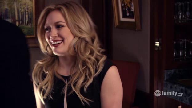 DailyDuff-dot-Org_BeautyAndtheBriefcase_Captures03402.jpg DailyDuff-dot-Org_BeautyAndtheBriefcase_Captures03402.jpg