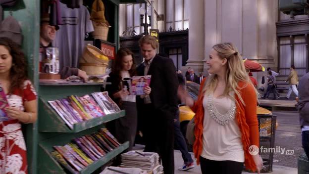DailyDuff-dot-Org_BeautyAndtheBriefcase_Captures03824.jpg