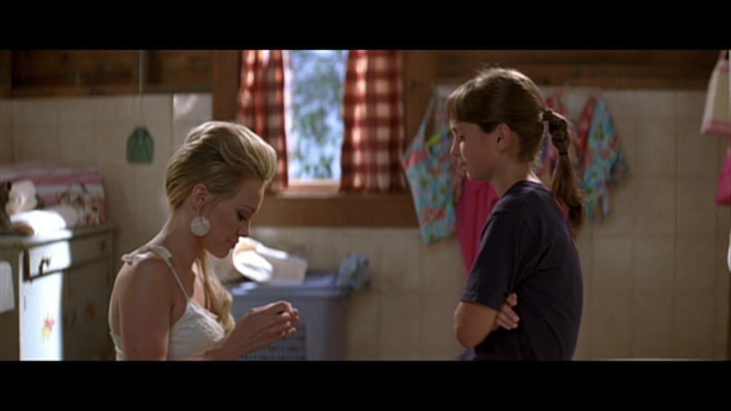 DailyDuff_dot_nl--CheaperByTheDozen2--Captures00302.jpg