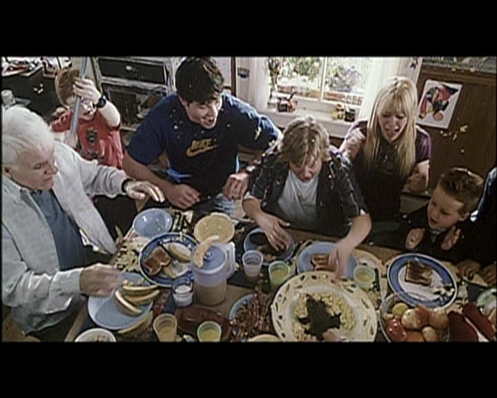 DailyDuff_dot_nl-CheaperByTheDozen-Featurette-Critters0578.jpg DailyDuff_dot_nl-CheaperByTheDozen-Featurette-Critters0578.jpg