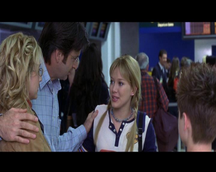 DailyDuff_dot_nl-LizzieMcGuireTheMovie0586.jpg DailyDuff_dot_nl-LizzieMcGuireTheMovie0586.jpg