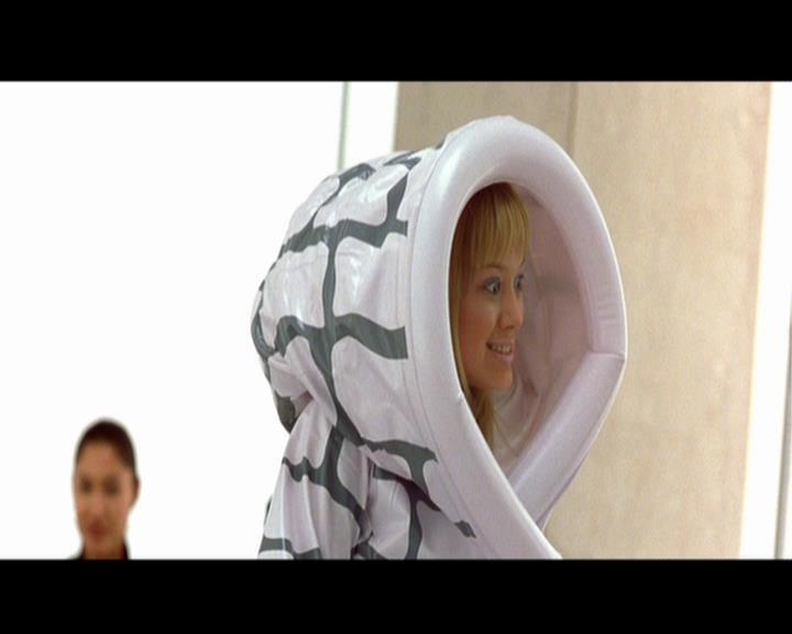 DailyDuff_dot_nl-LizzieMcGuireTheMovie2347.jpg DailyDuff_dot_nl-LizzieMcGuireTheMovie2347.jpg