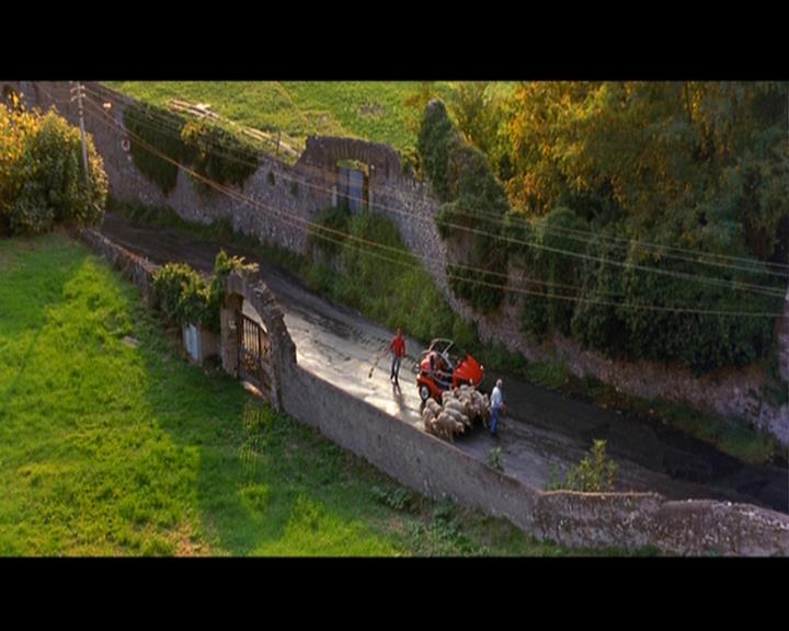 DailyDuff_dot_nl-LizzieMcGuireTheMovie3050.jpg DailyDuff_dot_nl-LizzieMcGuireTheMovie3050.jpg