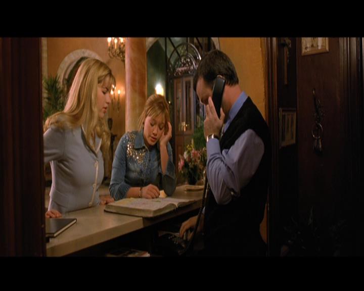 DailyDuff_dot_nl-LizzieMcGuireTheMovie3694.jpg DailyDuff_dot_nl-LizzieMcGuireTheMovie3694.jpg