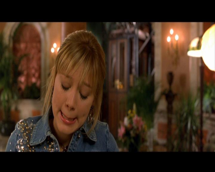 DailyDuff_dot_nl-LizzieMcGuireTheMovie3701.jpg DailyDuff_dot_nl-LizzieMcGuireTheMovie3701.jpg