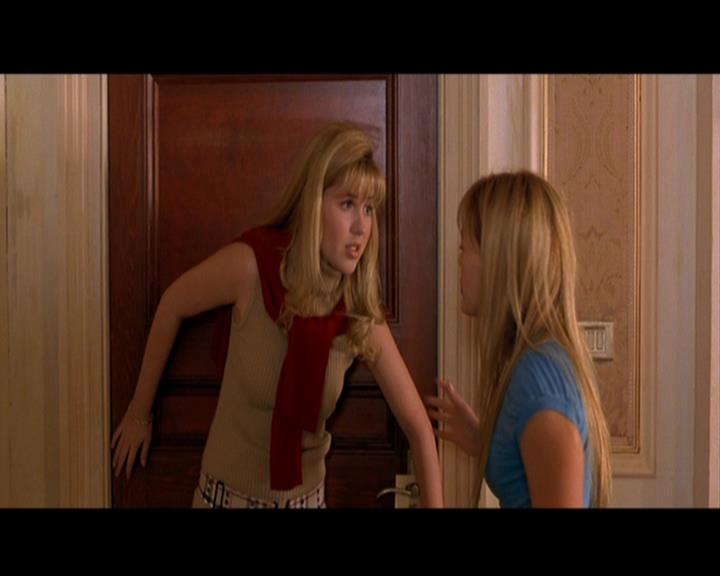 DailyDuff_dot_nl-LizzieMcGuireTheMovie3819.jpg DailyDuff_dot_nl-LizzieMcGuireTheMovie3819.jpg