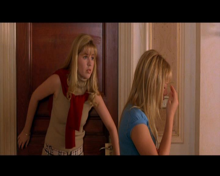 DailyDuff_dot_nl-LizzieMcGuireTheMovie3821.jpg DailyDuff_dot_nl-LizzieMcGuireTheMovie3821.jpg