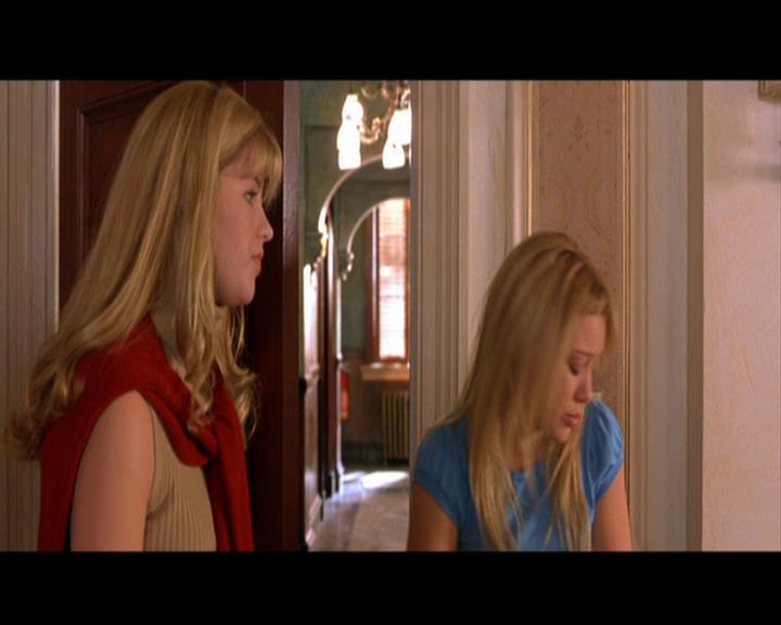 DailyDuff_dot_nl-LizzieMcGuireTheMovie3835.jpg DailyDuff_dot_nl-LizzieMcGuireTheMovie3835.jpg