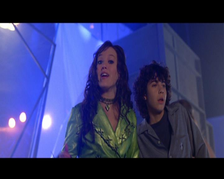 DailyDuff_dot_nl-LizzieMcGuireTheMovie4226.jpg DailyDuff_dot_nl-LizzieMcGuireTheMovie4226.jpg