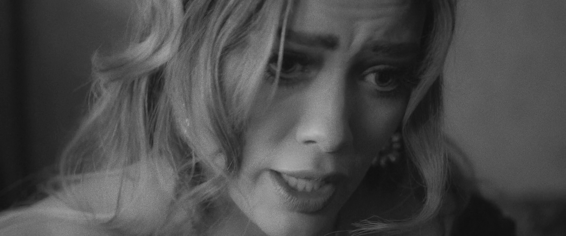 DailyDuff-dot-nl_TheHauntingOfSharonTate0177.jpg DailyDuff-dot-nl_TheHauntingOfSharonTate0177.jpg