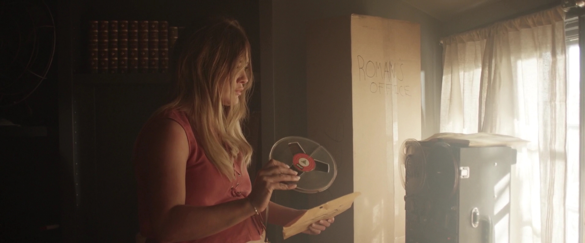 DailyDuff-dot-nl_TheHauntingOfSharonTate1942.jpg DailyDuff-dot-nl_TheHauntingOfSharonTate1942.jpg